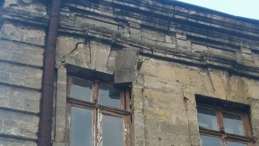В центре Киева рушится старинное здание (фото)