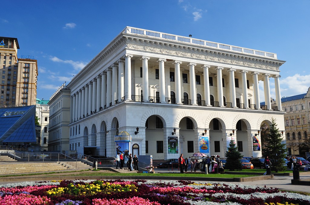 Киевляне променяли музеи на концерты