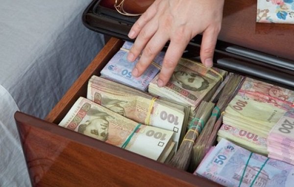Киевские банкиры воруют миллионами