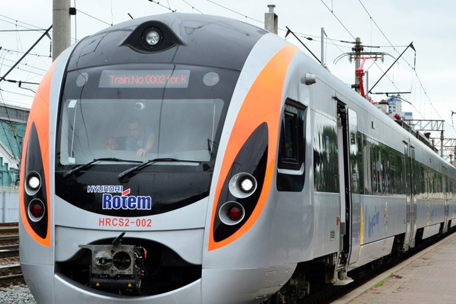 Поезда из Киева в Одессу начнут ездить быстрее