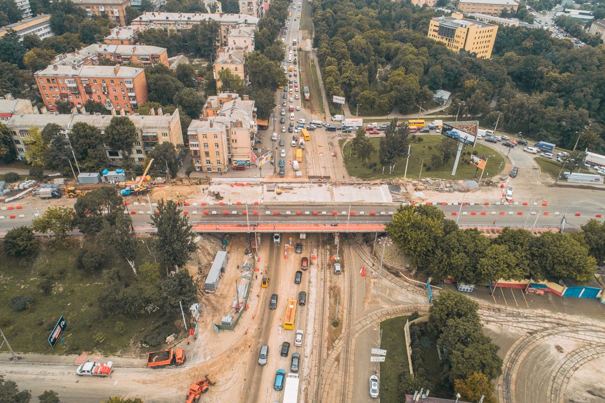 Движение по Кирилловскому мосту восстановили частично