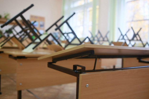 Школьников Киева отправили на внеплановые каникулы