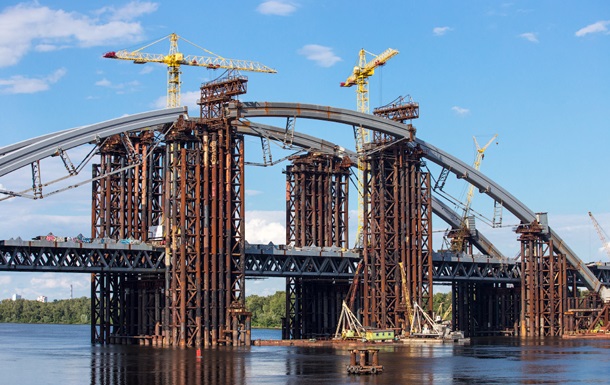Средств на завершение Подольского моста недостаточно