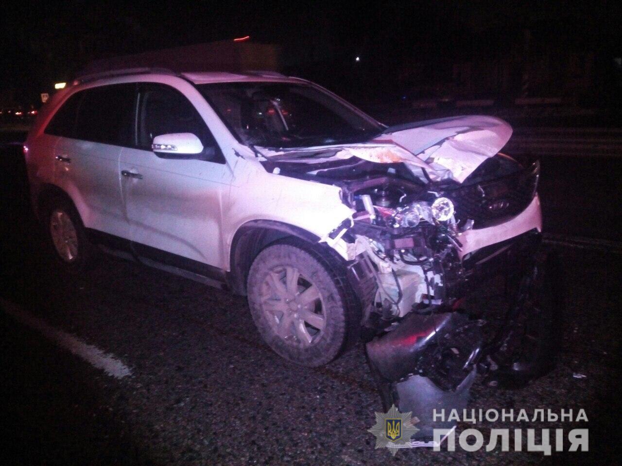 Под Киевом водитель насмерть сбил двух студентов