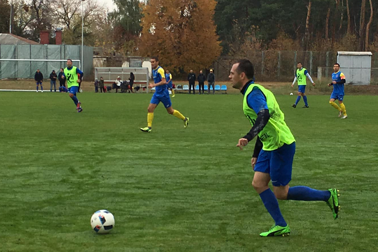 В Киеве прокуроры играли в футбол