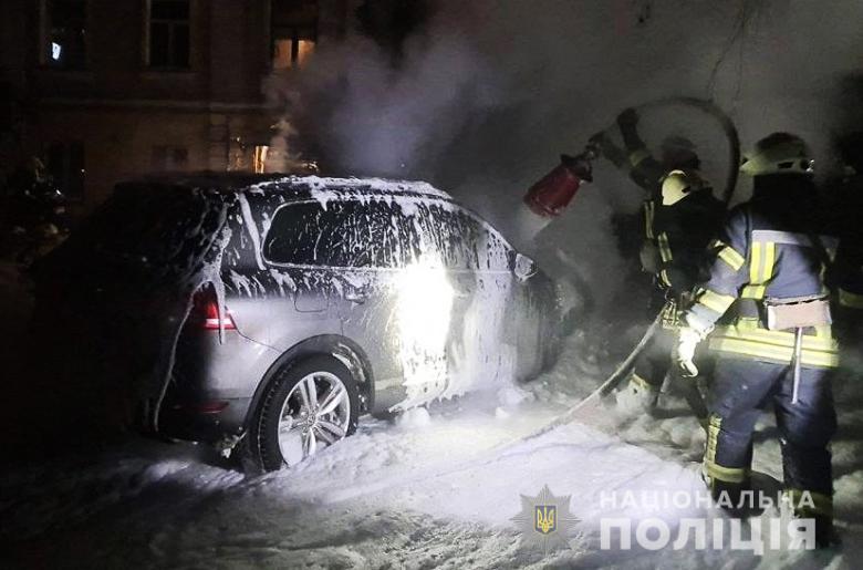 В Киеве сожгли автомобиль основателя известного интернет-ресурса
