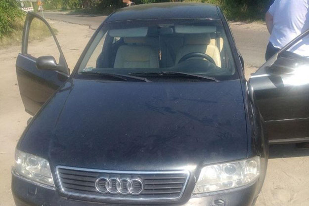 В Киеве подростки нашли ключи от автомобиля и угнали транспортное средство (видео)