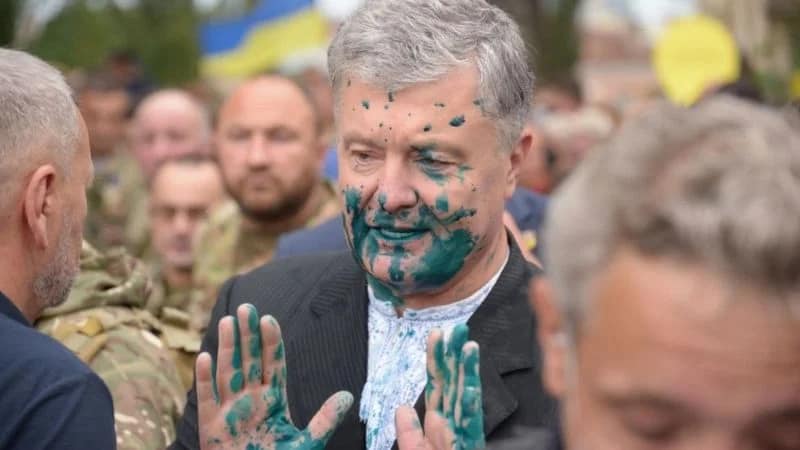 В Киеве совершено нападение на пятого президента Украины
