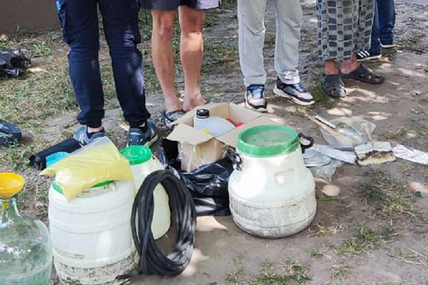 Киевские правоохранители перекрыли канал поставки наркотиков в столицу из Житомирской области (видео)