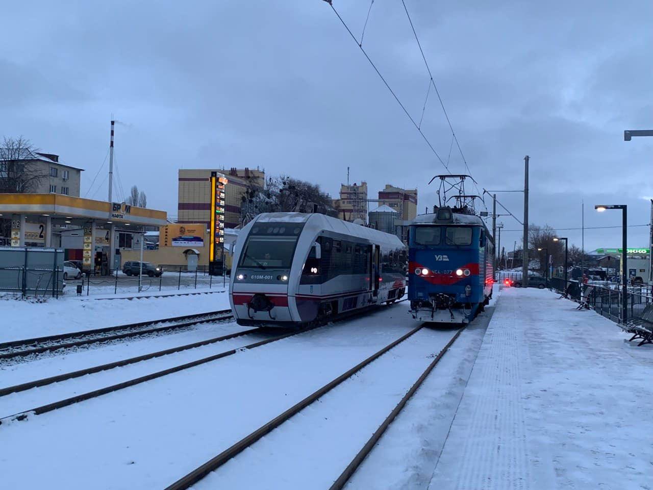 Между Киевом и Васильковом открыто движение электрических локомотивов
