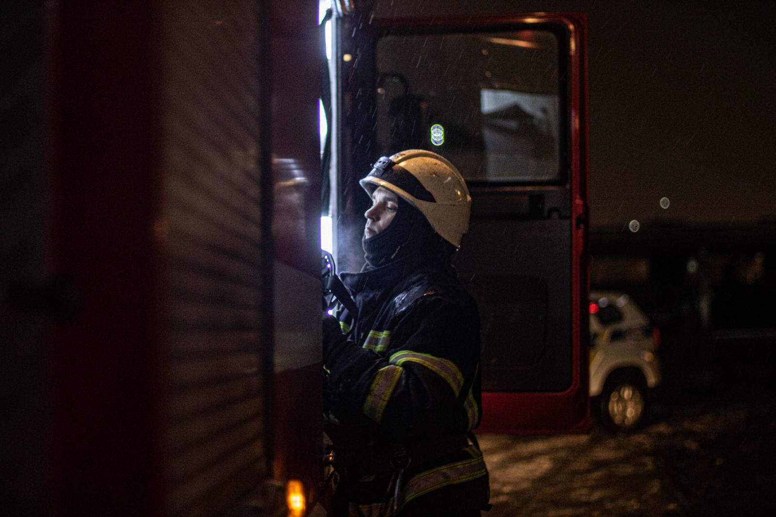 В Голосеевском районе Киева человек погиб во время пожара