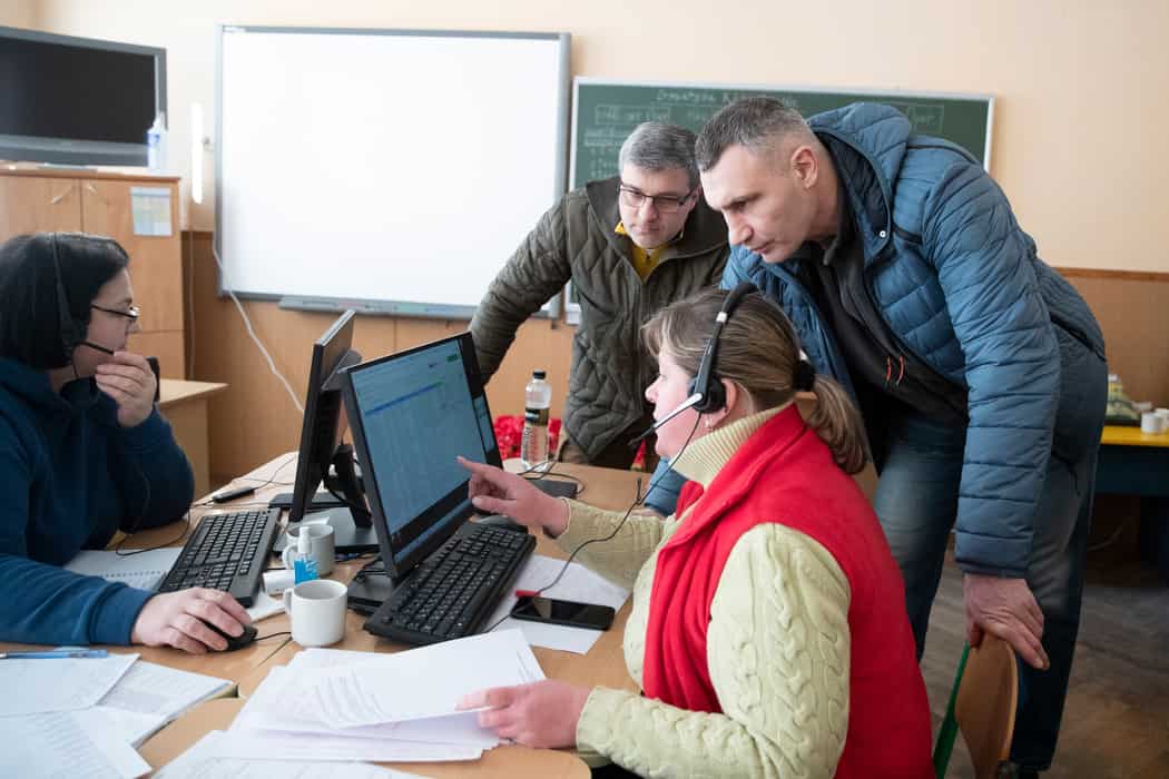 Мэр Киева проверил проверил работу Гуманитарного штаба