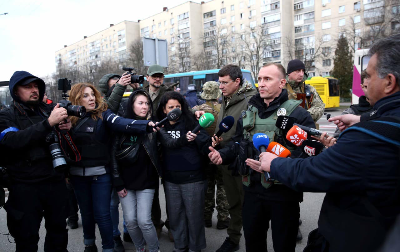 В Киевской области из оккупированных районов эвакуировали 100 тысяч человек 