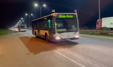 В Киев прибудут 11 пассажирских автобусов, которые передали власти Риги