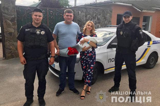 Правоохранители Броварского района пришли на помощь беременной женщине