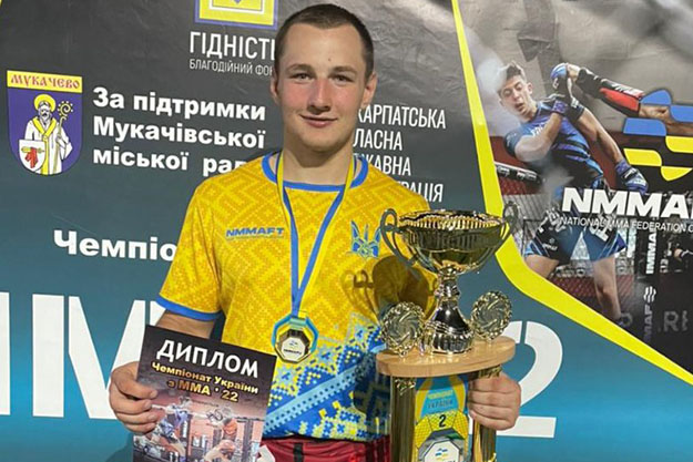 Киевский полицейский стал чемпионом Украины по смешанным единоборствам ММА