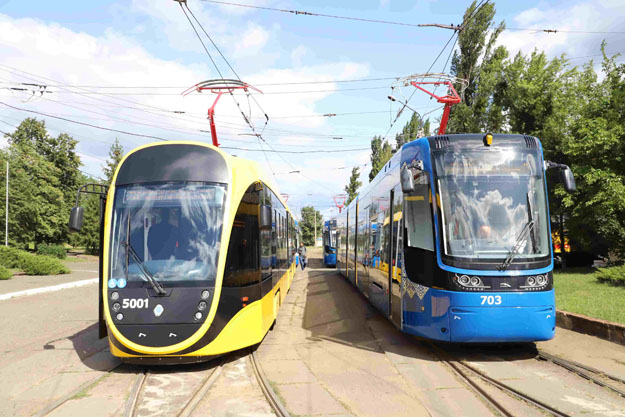 В Киеве ежедневно со 2 августа по 5 августа будут изменены маршруты трамваев №№ 14, 18