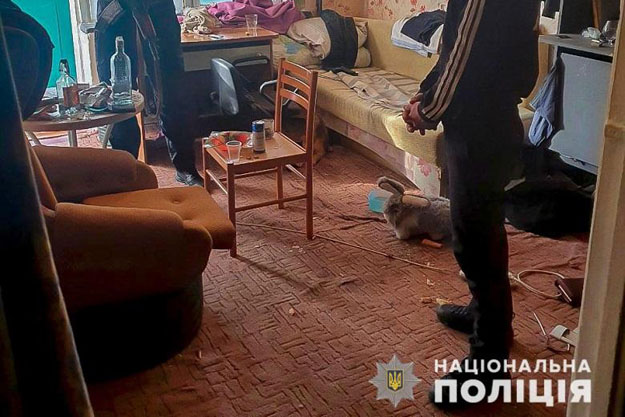 В Киеве мужчина, отбывший наказание за убийство, развращал малолетнюю девочку. Материалы дела переданы в суд