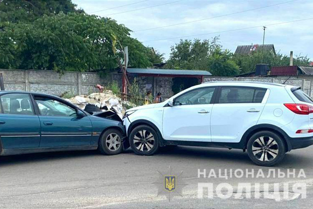У Бориспільському районі зіткнулися автомобілі Kia і Opel. Постраждала одна людина