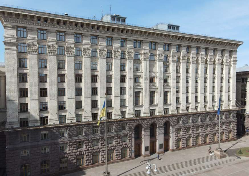 В Киевском городском совете четыре новых депутата