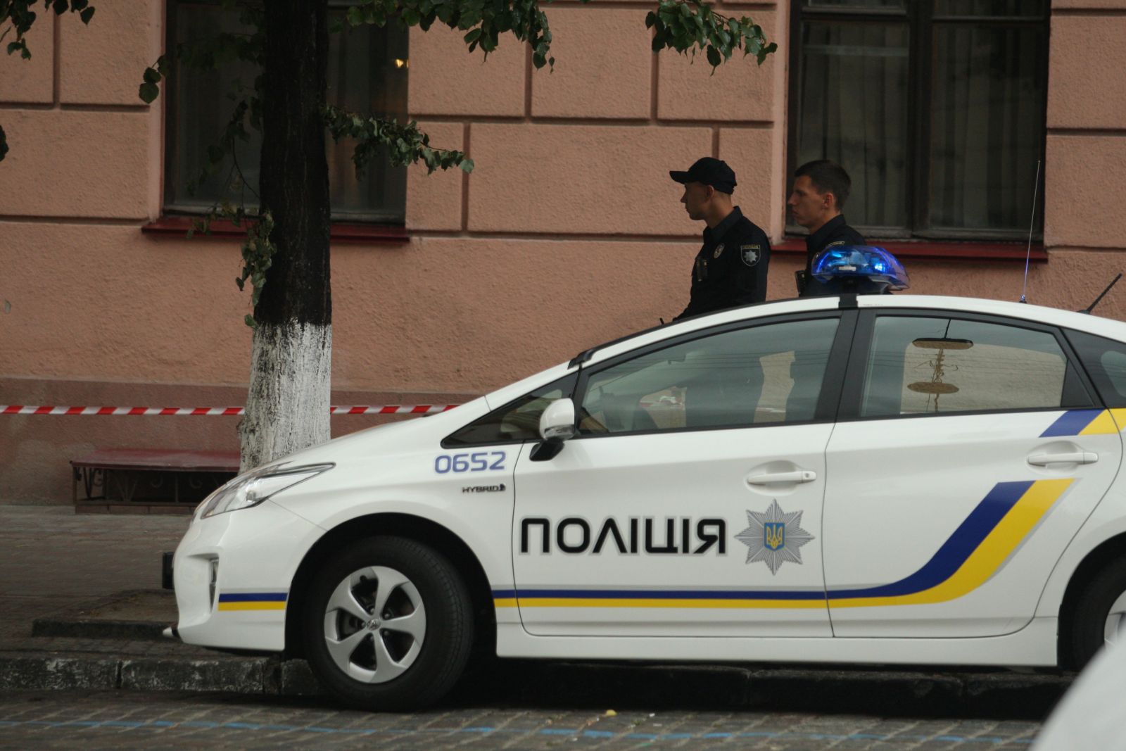 В Киеве патрульные вернули родителям пропавших детей