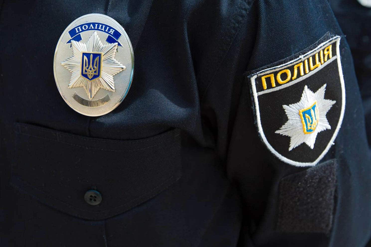 В Киеве полицейские обворовали пострадавшего в ДТП