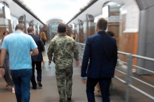 В киевском метро поймали министра (фото)