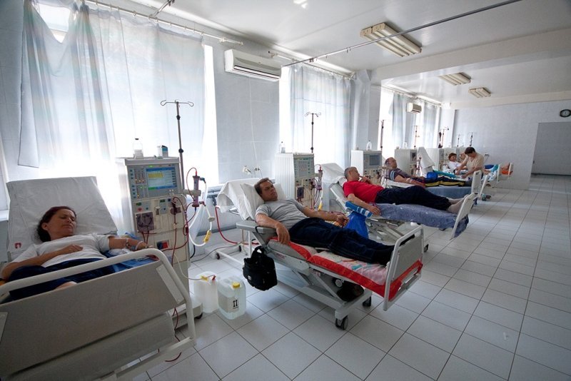 Киевские чиновники потратят миллионы гривен на медицинские консультации