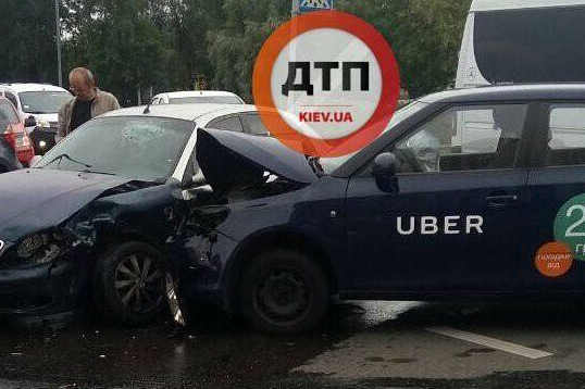 В Киеве за три дня разбился третий Uber