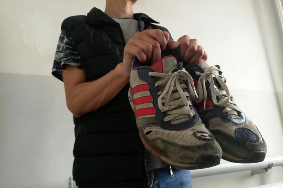 В Киеве покупатель пытался поменяться обувью с магазином