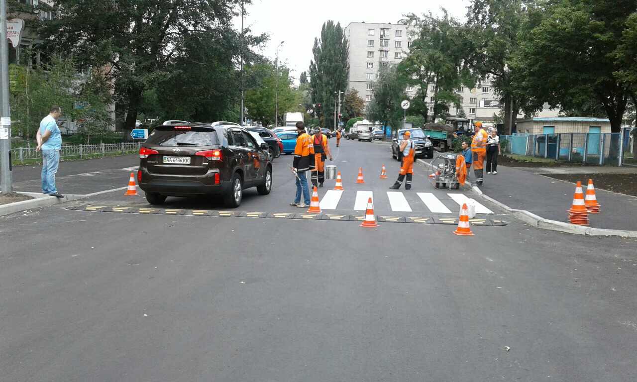 В Киеве рассказали, где безопасно переходить улицы