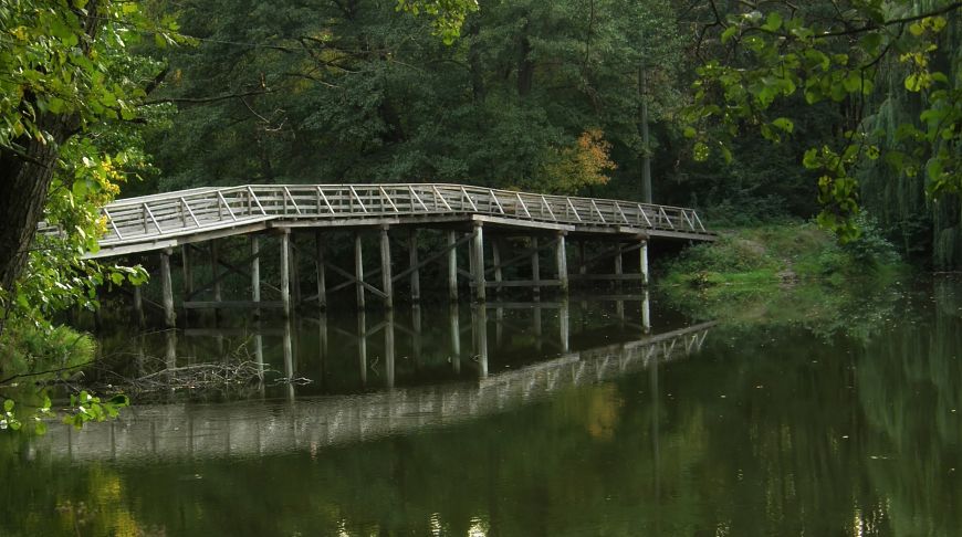 В Пуще-Водице восстановят мост