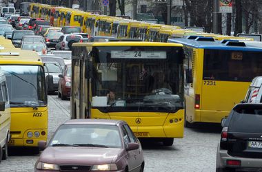 В Киеве появится больше транспорта