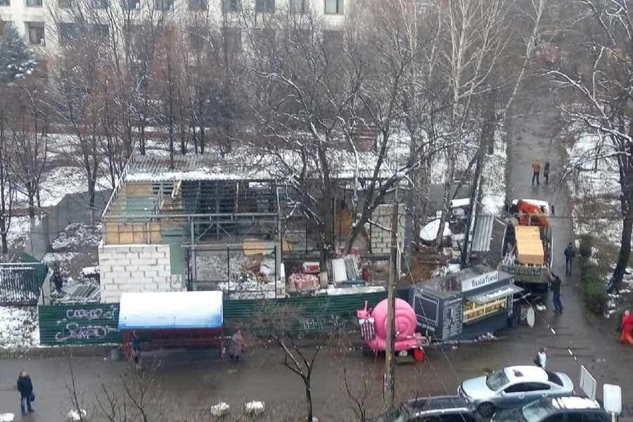 В Киеве требуют запретить строительство в зеленой зоне
