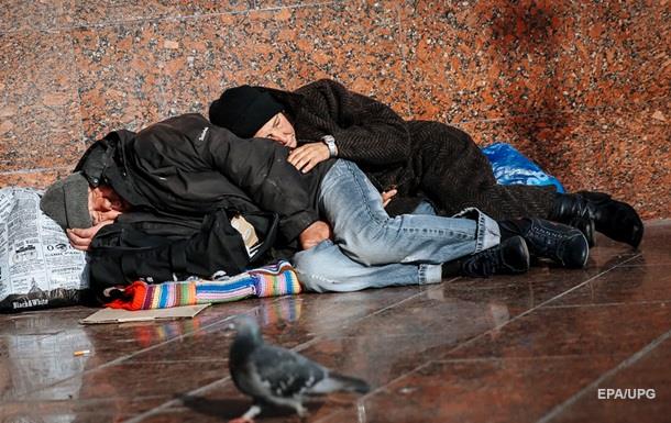 Бездомных Деснянского района будут собирать в спецпунктах