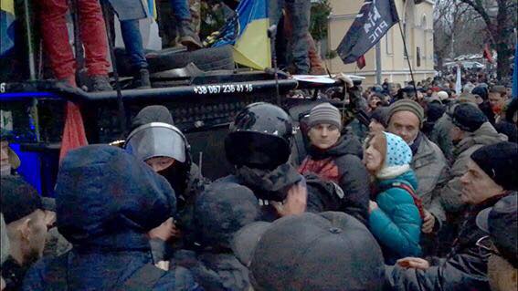 В Киеве отравили полицейских