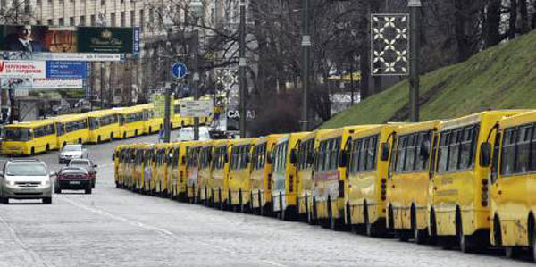 В Киеве обнаружены "черные маршрутки"