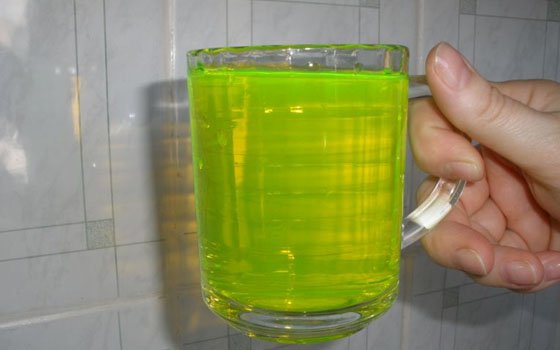 Из кранов киевлян потечет цветная вода