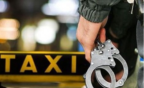 Фейковый таксист угнал служебную машину