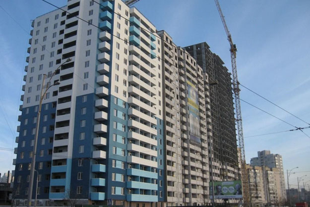 В Киеве продают квартиры в доме, который решено снести