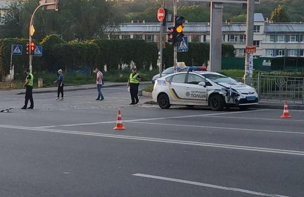 В ДТП попали патрульные