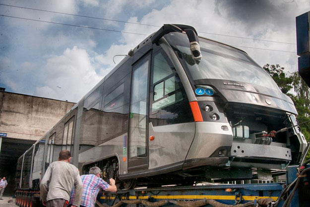 В Киев прибыли новые трамваи (фото)