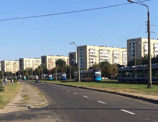 На Борщаговке стоят трамваи