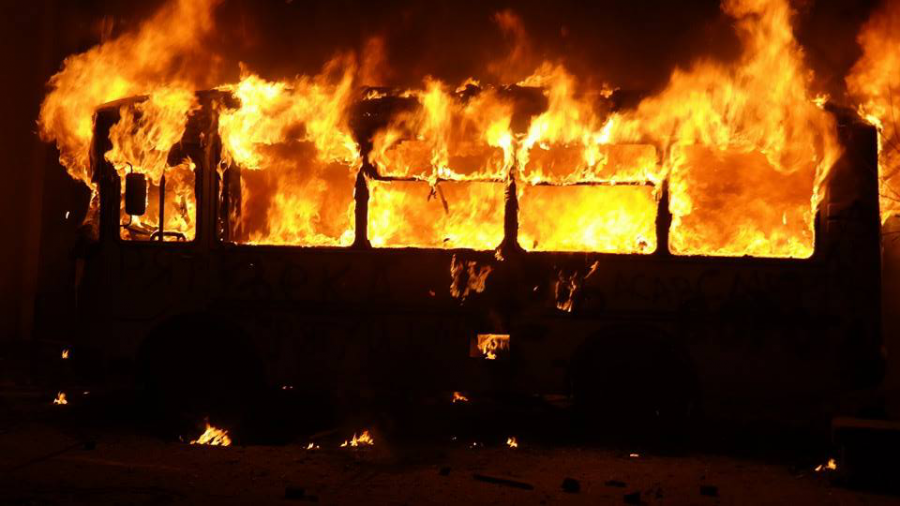 Около вокзала в Белой Церкви сгорел пассажирский автобус