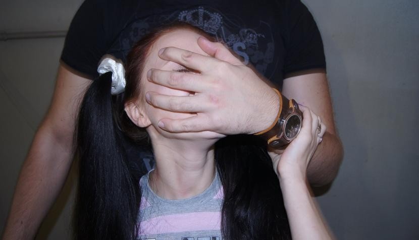 В Боярке педофил из России год издевался над маленькой девочкой