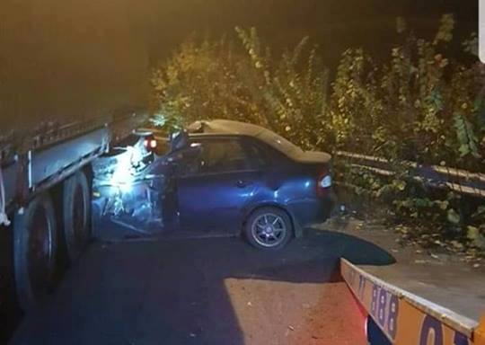 В страшной аварии на киевской трассе погиб водитель