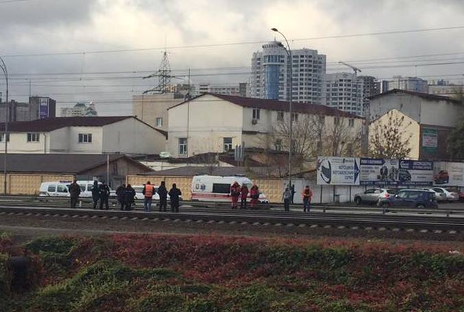 В Киеве поезд насмерть сбил пешехода