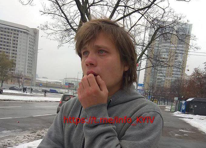 В Киеве нашли парня без памяти