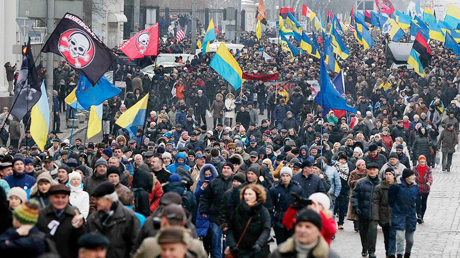 Киевляне провели более трех тысяч митингов или пикетов