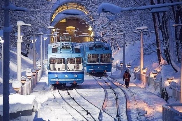 Стало известно, как будет работать транспорт Киева в новогоднюю ночь